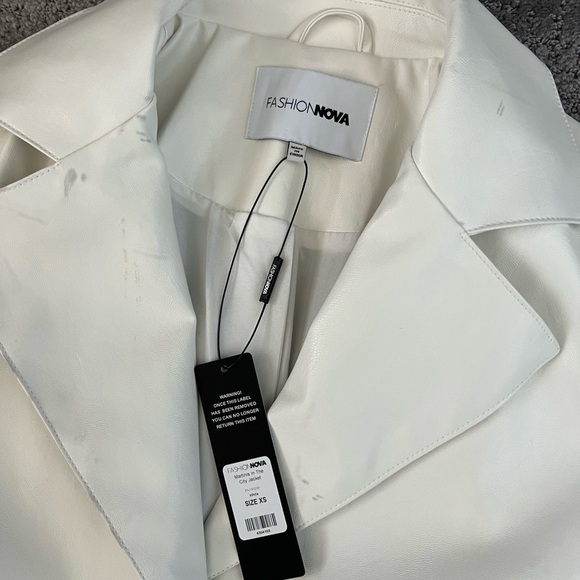 Fashion Nova White Faux Leather Martinis In The City Trench Coat - Picture 6 of 13